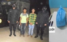 র‌্যাবের অভিযানে মাদক ব্যবসায়ী গ্রেফতার ২