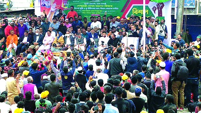 রাজপথ রঞ্জিত করে খালেদা জিয়াকে মুক্ত করে আনতে হবে