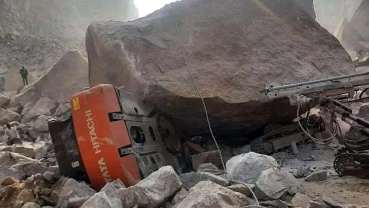 ভারতের হরিয়ানায় খনিধসে নিহত ৪, নিখোঁজ ১২