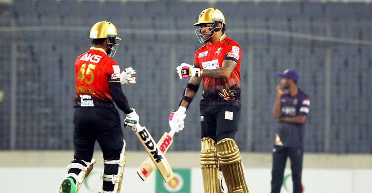 নারিন ঝড়ে রেকর্ড গড়ে ফাইনালে বরিশালের সঙ্গী কুমিল্লা