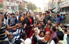 কেরানীগঞ্জে পুলিশ-বিএনপি সংঘর্ষে রাবার বুলেট টিয়ার শেল