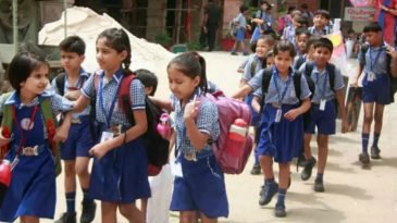 স্কুল-কলেজ খুলছে ২২ ফেব্রুয়ারি