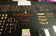 ১৯১ ভরি স্বর্ণসহ যুবক আটক