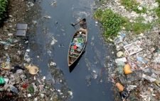 বিশ্বে স্বাস্থ্যঝুঁকি তৈরি করছে নদীতে ফেলা ওষুধ শিল্পের বর্জ্য: গবেষণা