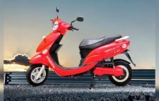 ৫ মিনিটে ফুল চার্জ হবে স্কুটার