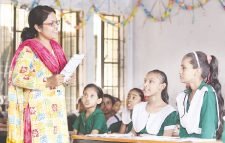 ছুটি নিয়ে গুজব, রোজায় ঘোষিত সময়েই ক্লাস