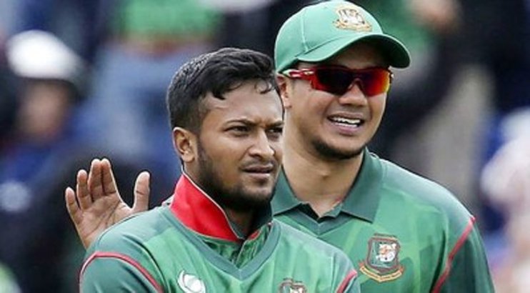 সাকিব সেরা দশে, ১৫ ধাপ উন্নতি তাসকিনের