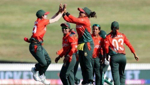 পাকিস্তানকে হারিয়ে নারী বিশ্বকাপে বাংলাদেশের প্রথম জয়