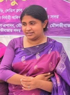 পিছিয়ে পড়া নারীদের স্বপ্ন দেখাচ্ছেন সদর উপজেলা নির্বাহী কর্মকর্তা সাবরিনা রহমান বাঁধন