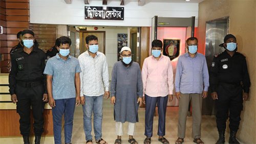 ‘চেতনা’র ফাঁদে গ্রাহকের ৩০০ কোটি টাকা হাওয়া