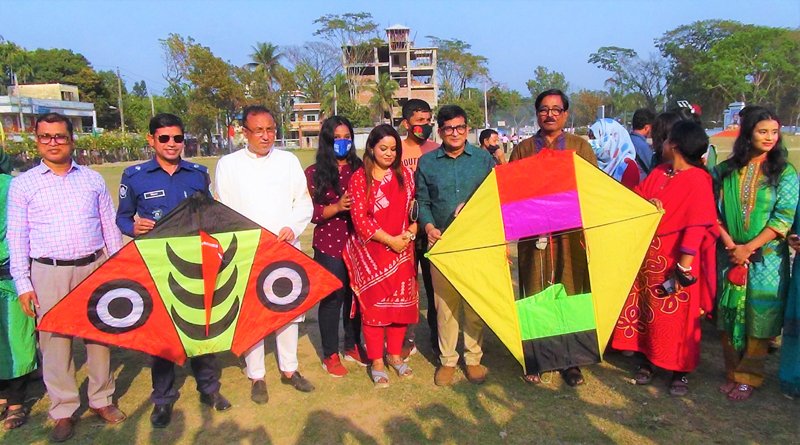 ঐতিহাসিক ৭ মার্চ উপলক্ষে মৌলভীবাজারে ঘুড়ি উৎসব অনুষ্ঠিত