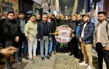 মহান স্বাধীনতা দিবসে যুক্তরাজ্য স্বেচ্ছাসেবক দলের শ্রদ্ধা নিবেদন