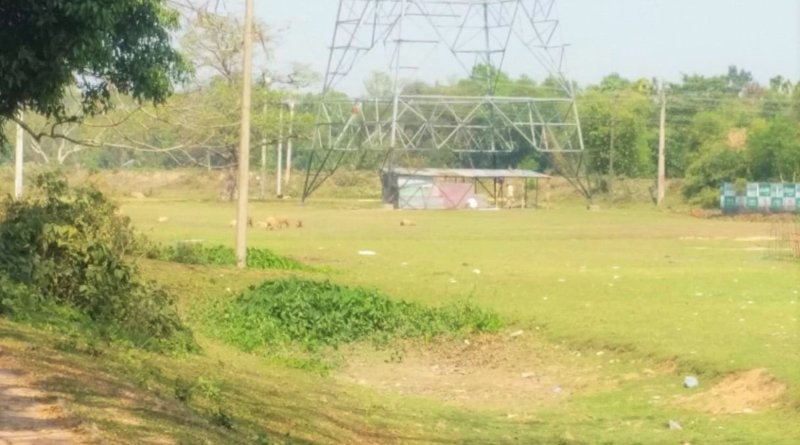 আইনপুরে খেলার মাঠে আবাসন প্রকল্প স্থাপনের অভিযোগ 