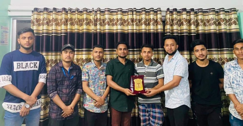 চরেরবন্দ স্টুডেন্ট ফোরাম কর্তৃক জাহেদ আলম সংবর্ধিত