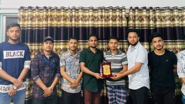 চরেরবন্দ স্টুডেন্ট ফোরাম কর্তৃক জাহেদ আলম সংবর্ধিত