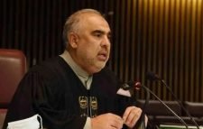 পাক স্পিকা‌রের পদত্যাগ