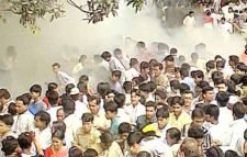 রমনায় বোমা হামলা : মৃত্যুদণ্ডপ্রাপ্ত আসামি মুফতি শফিকুল গ্রেপ্তার