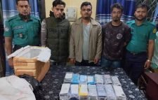 চোরাই মোবাইলসহ আওয়ামী লীগ নেতার ছেলে গ্রেপ্তার