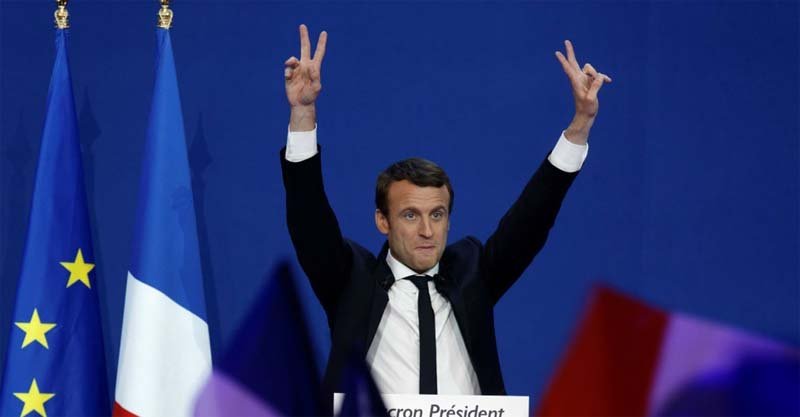 দ্বিতীয়বারের মতো ফ্রান্সের প্রেসিডেন্ট হচ্ছেন ইমানুয়েল ম্যাক্রোঁ