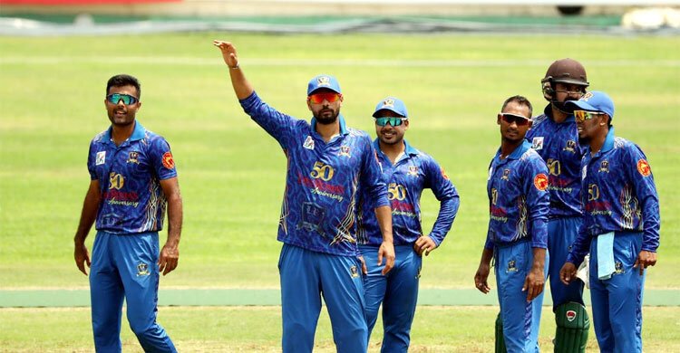 সাকিব-মাশরাফিদের সামনে মাত্র ৯৭ রানে অলআউট গাজী গ্রুপ