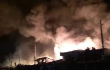 নোয়াখালীর চৌমুহনী বাজারের আগুন নিয়ন্ত্রণে