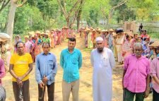 সরকারি কাজে ফিনলে কোম্পানির বাধা’ রাস্তা নির্মাণ কাজ