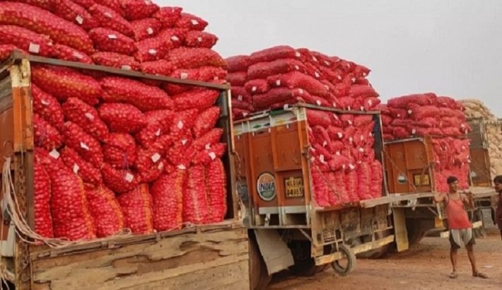 ভারত থেকে পেঁয়াজ আসা বন্ধ