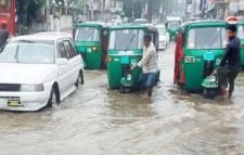 সিলেট নগরীতে পানি বাড়ছেই
