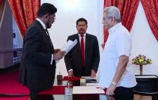 শ্রীলঙ্কার মন্ত্রিসভায় নতুন ৯ মন্ত্রী