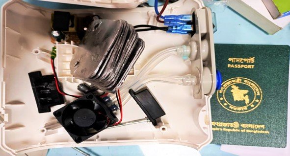 দুবাই ফেরত এক যাত্রীর কাছ থেকে বিপুল পরিমাণ স্বর্ণের চালান আটক