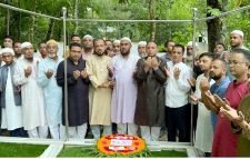 সাইফুর রহমানের কবর জিয়ারতে সিলেট জেলা বিএনপি নেতৃবৃন্দ