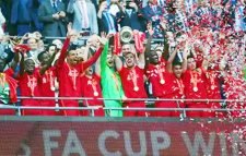 আবারও চেলসিকে হারিয়ে চ্যাম্পিয়ন লিভারপুল