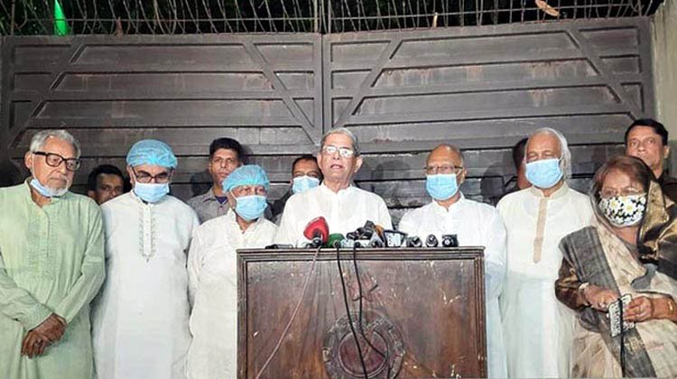 বেগম জিয়ার সঙ্গে দেখা করেছেন বিএনপির স্থায়ী কমিটির সদস্যরা