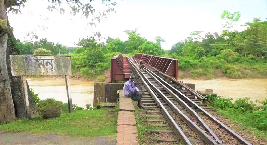 কুলাউড়ায় সুরমা মেইলের ইঞ্জিন বিকল, ৩ ঘন্টা পর সচল ট্রেন চলাচল