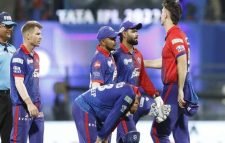 মুম্বাইর কাছে হেরে বিদায় দিল্লির, প্লে-অফে ব্যাঙ্গালুরু