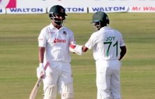 তামিম-জয়ের ব্যাটে দাপট দেখাচ্ছে বাংলাদেশ