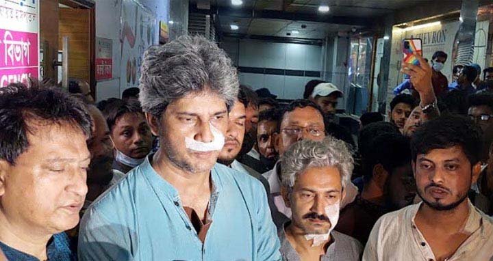 চট্টগ্রাম মেডিকেলে জোনায়েদ সাকির ওপর হামলা