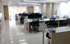 ঈদের ছুটি শেষে অফিস খুলছে আজ