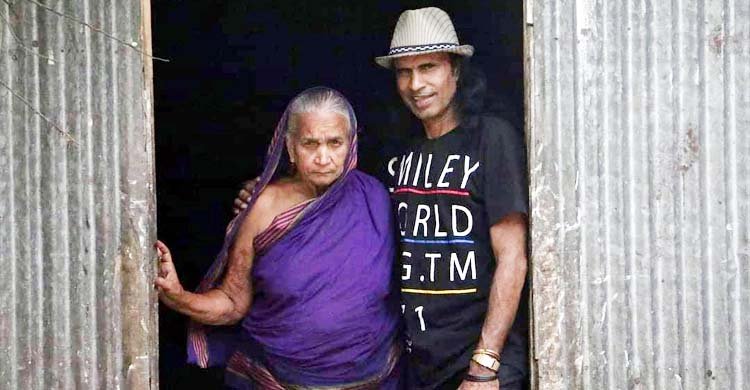 মা হারালেন কুদ্দুস বয়াতি