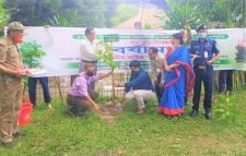 মৌলভীবাজারে ১ লক্ষ গাছের চারা বৃক্ষরোপন কর্মসূচীর উদ্বোধন