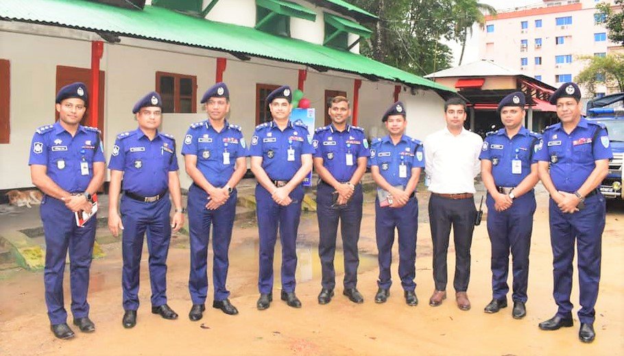 শ্রীমঙ্গল থানায় নব নির্মিত পুলিশ ব্যারাক “স্বস্তি” র শুভ উদ্বোধন সিলেটের ডিআইজি মফিজ উদ্দিন আহম্মেদ পিপিএম