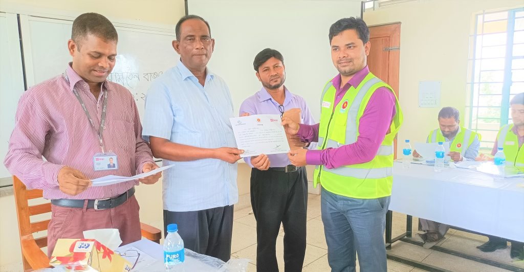 এলজিইডি ও ব্র্যাকের উদ্যোগে সড়ক নিরাপত্তা বিষয়ক শিক্ষকদের কর্মশালা