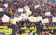 বিক্ষোভের মুখে বাসভবন ছেড়ে পালালেন শ্রীলঙ্কার প্রেসিডেন্ট