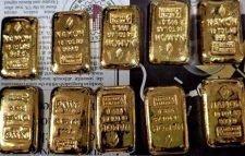 ওসমানীতে বিমানের বর্জ্যে কোটি টাকার স্বর্ণ