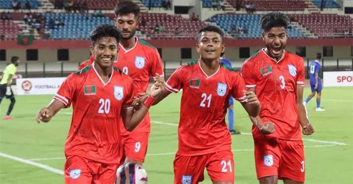 মালদ্বীপকে উড়িয়ে ফাইনালের পথে বাংলাদেশ