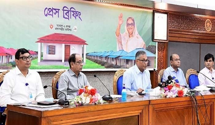 প্রধানমন্ত্রী আজ গৃহহীনদের কাছে ২৬ হাজার ২২৯টি ঘর হস্তান্তর করবেন