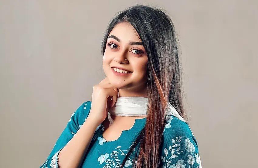 নাম ভূমিকায় মাহিমা