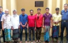 ভারতে অনুপ্রবেশকালে কুলাউড়ায় ১২ নারী-পুরুষ আটক