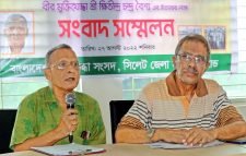 বিশ্বরেকর্ড গড়তে সিলেট থেকে সাঁতরে ভৈরব যাবেন মুক্তিযোদ্ধা ক্ষিতিন্দ্র