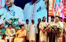 ভারতকে বলেছি শেখ হাসিনাকে টিকিয়ে রাখতে হবে : পররাষ্ট্রমন্ত্রী